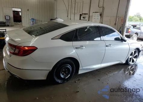 2018 Honda Accord Touring from USA, damaged, VIN 1HGCV2F97JA048608